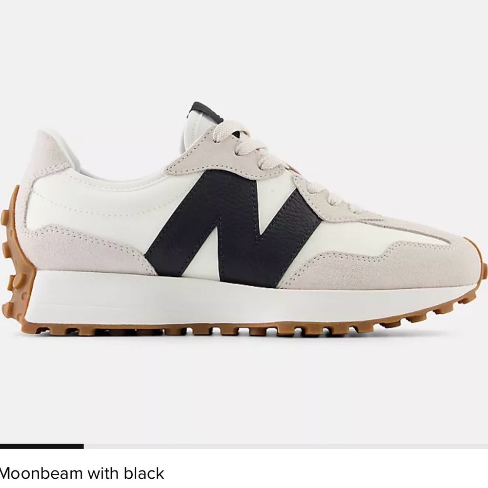 New Balance 327 Women’s Shoes size 8.5
